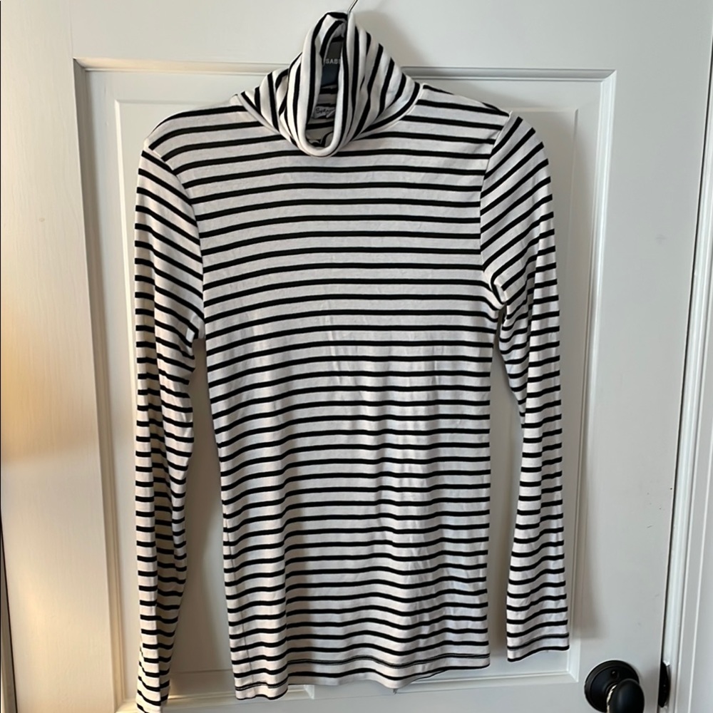 Splendid NWOT Striped Black and White classic super SOFT Turtleneck XS 💕